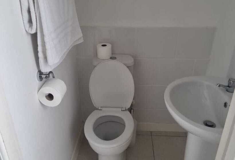 Quarto Estandar, Savoy B&b