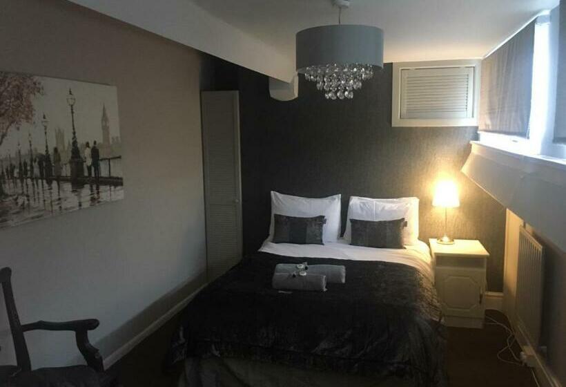 חדר סטנדרט מיטה זוגית, St Andrews House