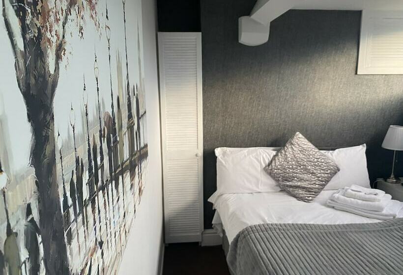 חדר סטנדרט, St Andrews House