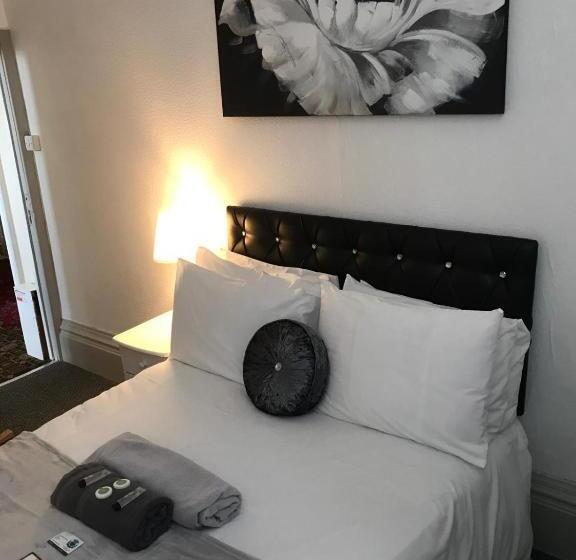 חדר סטנדרט חדר אמבטיה משותף, St Andrews House