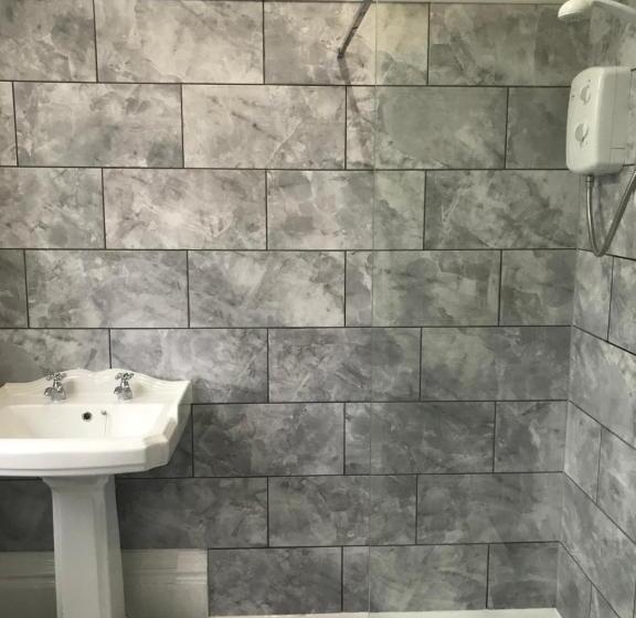 חדר סטנדרט יחיד, St Andrews House