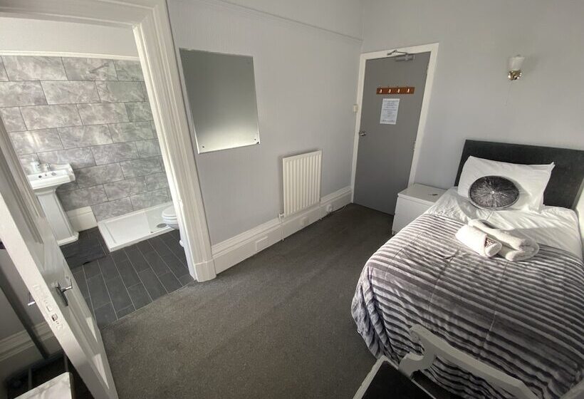 חדר סטנדרט יחיד, St Andrews House