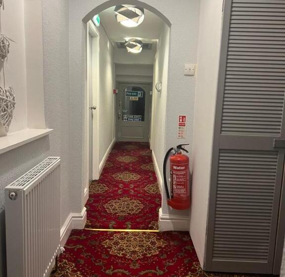 חדר סטנדרט, St Andrews House