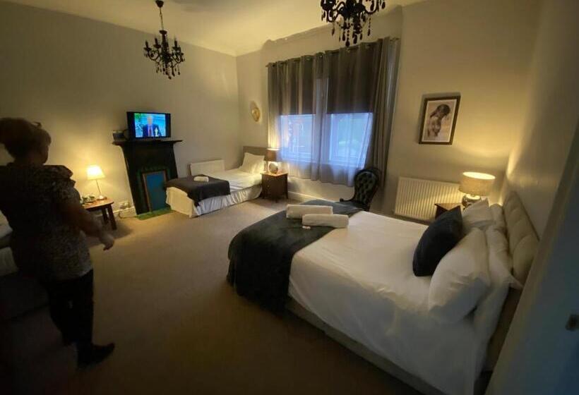 غرفة ديلوكس عائلية, St Andrews House