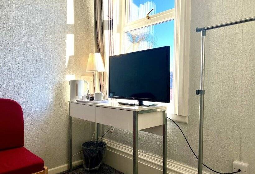 חדר סטנדרט יחיד, St Andrews House