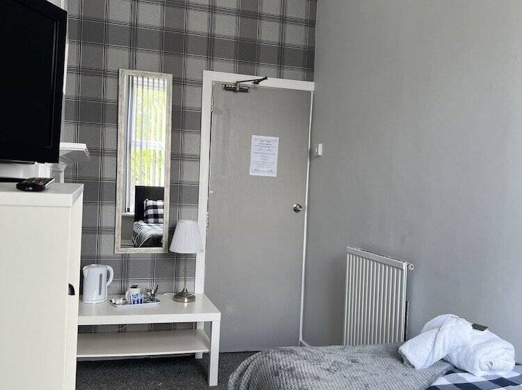 חדר סטנדרט, St Andrews House