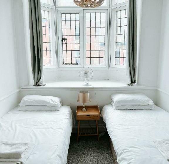 スタンダードルーム, The Red Lion Inn