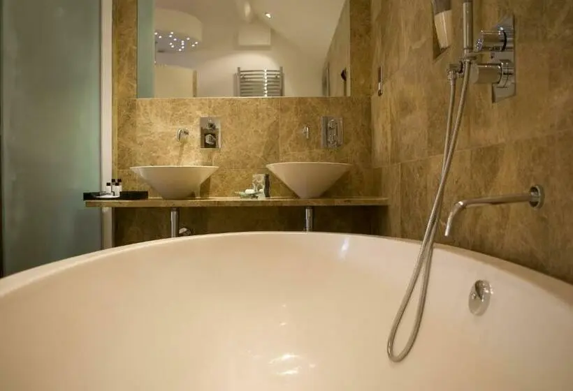スタンダードルーム, The Rooms Lytham