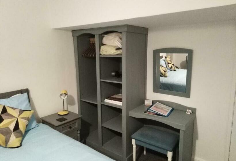 스탠다드 룸, Wheelgate