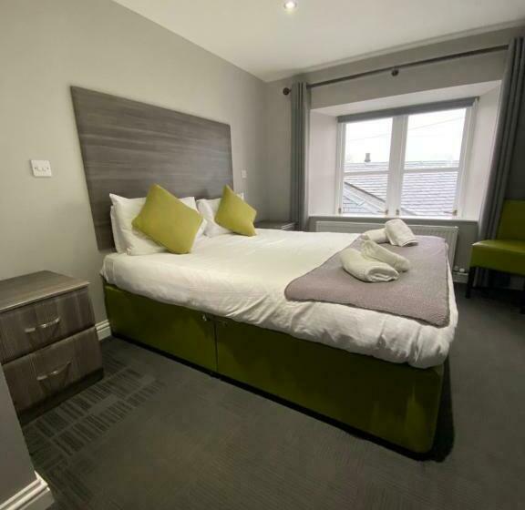 غرفة قياسية, Blackbull