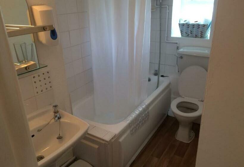 غرفة قياسية, Markets Tavern