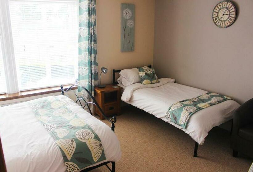 패밀리 룸, Mayhill