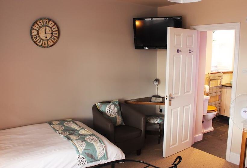 패밀리 룸, Mayhill