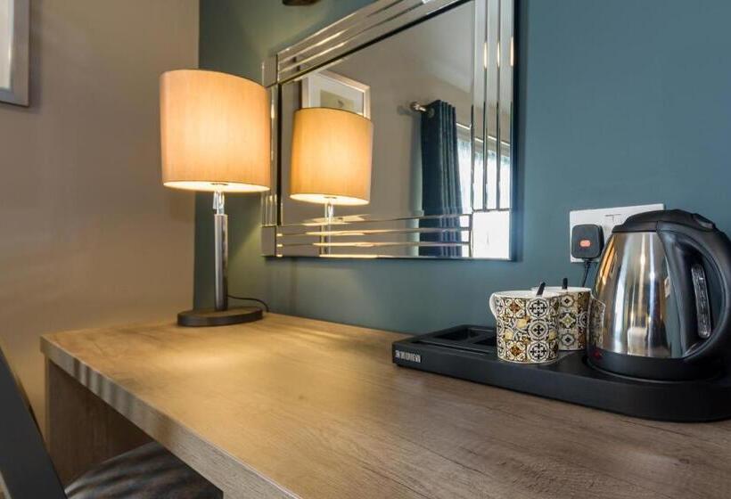 스탠다드 룸 킹사이즈 침대, No 8