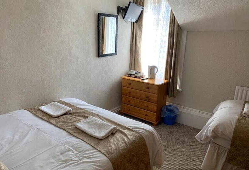 غرفة قياسية ثلاثية, Sharn Bek