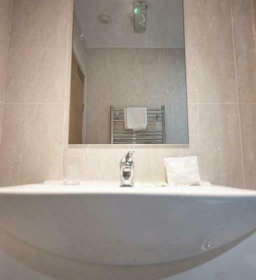 スタンダードシングルルーム, The R Inn