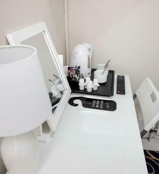 スタンダード4人部屋, The R Inn