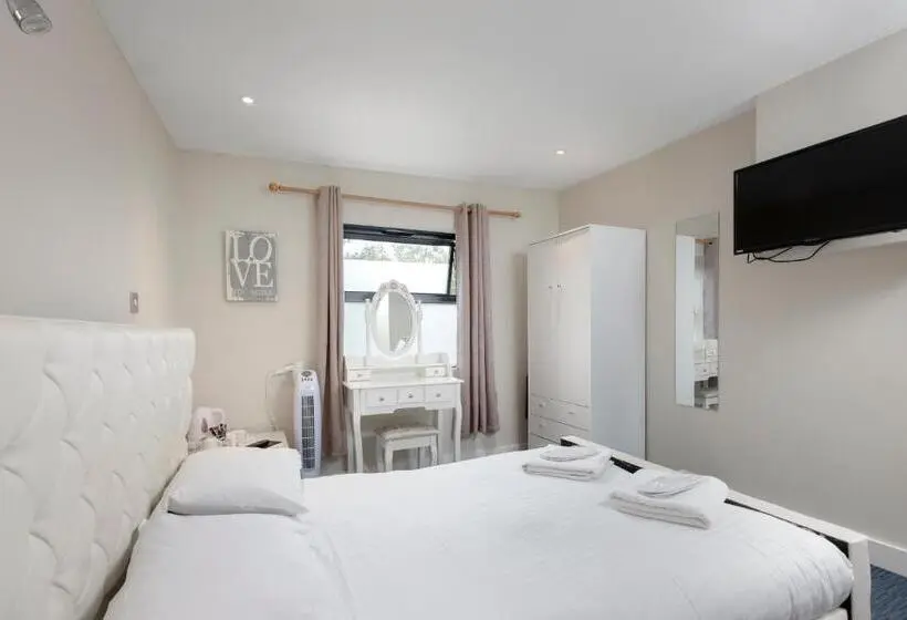 Sviitti, The R Inn