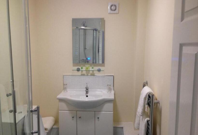 חדר דחוקס עם מיטת קינג, Victoria