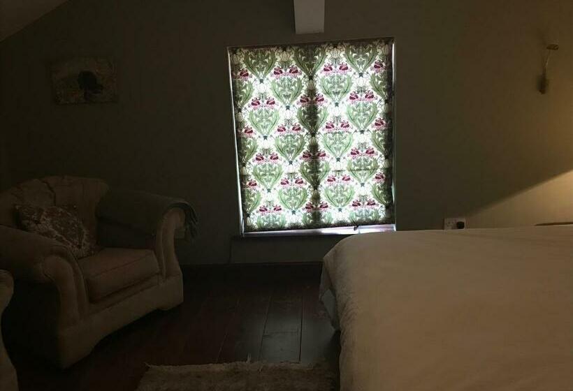 디럭스 룸, Pleck Barn B&b
