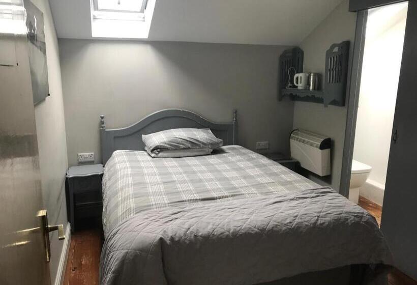 이코노미 룸, Pleck Barn B&b