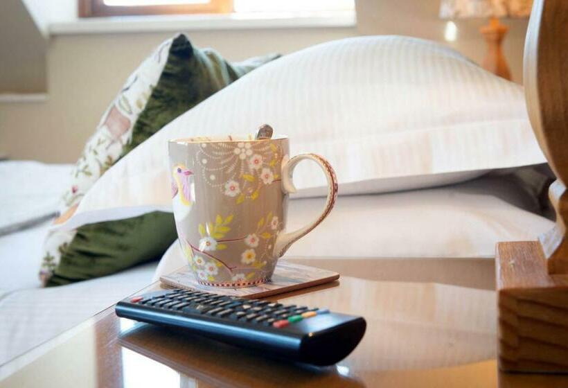 غرفة قياسية, The Dinney B&b