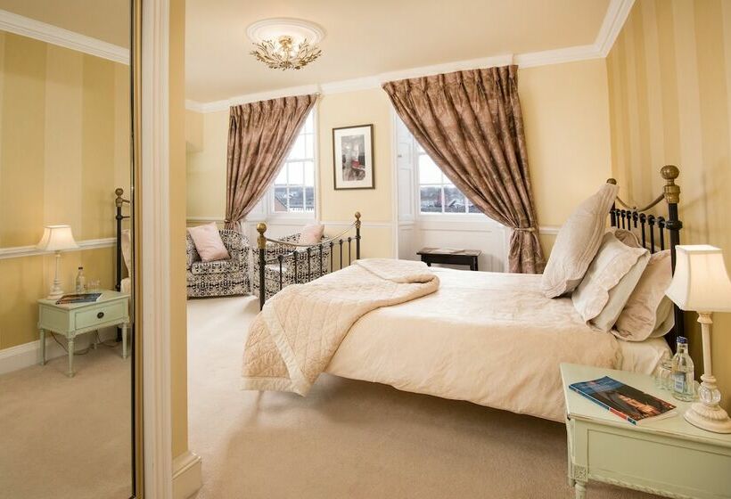 اتاق لوکس, The Walls Bed And Breakfast