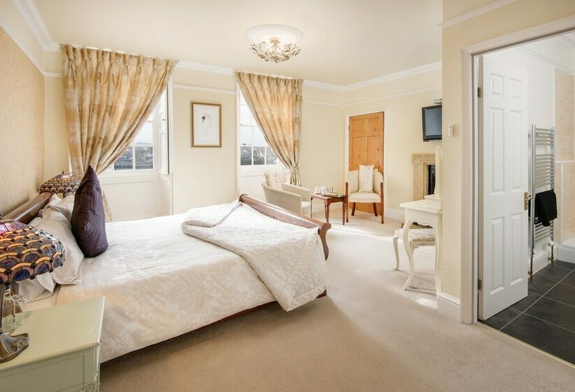 اتاق لوکس, The Walls Bed And Breakfast