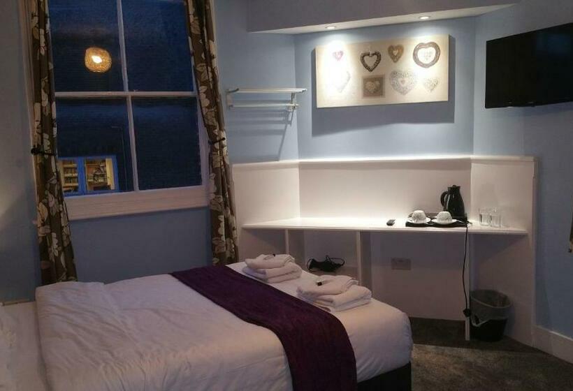 Номер Стандарт, Ali Inn Oxford