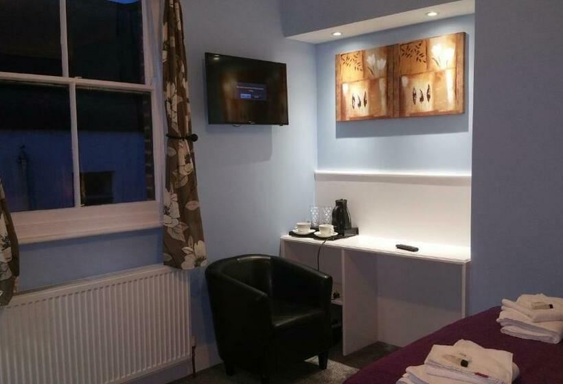 غرفة قياسية, Ali Inn Oxford