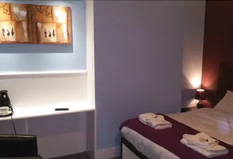 Номер Стандарт, Ali Inn Oxford