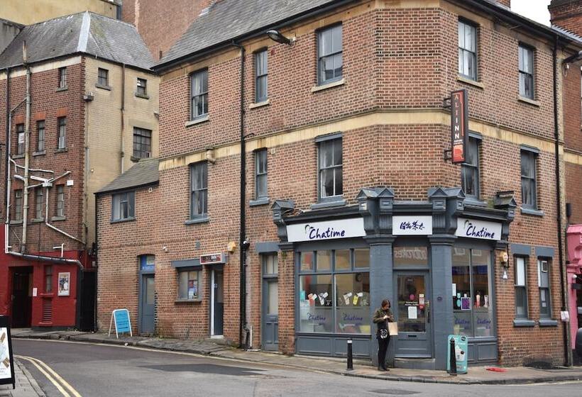 غرفة قياسية, Ali Inn Oxford