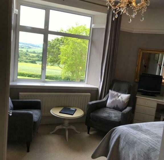 غرفة قياسية سرير كينج, Cedar House