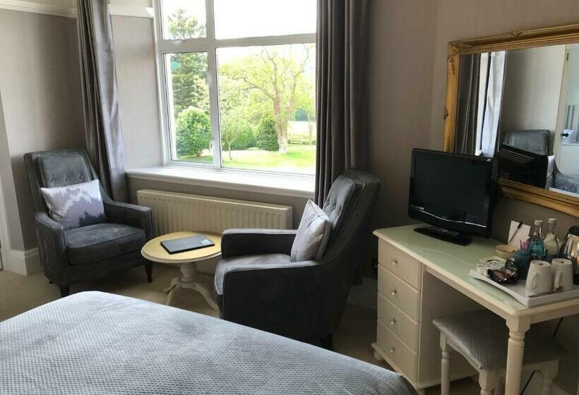 غرفة قياسية سرير كينج, Cedar House