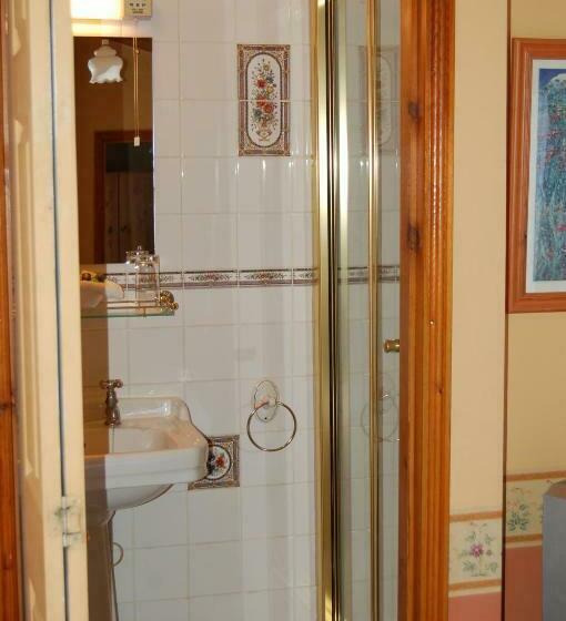 اتاق استاندارد در طبقه همکف, Compton House