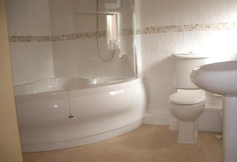 Chambre Supérieure, Compton House