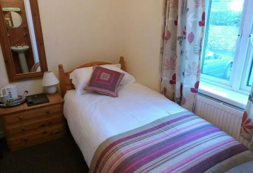 Standard Yhden Hengen Huone, Hurst Dene Apart