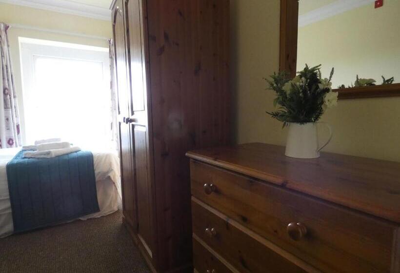 Apartamento 2 Dormitórios, Hurst Dene Apart