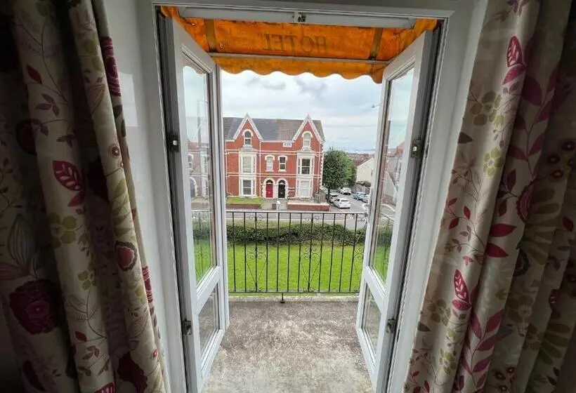 Yhden Hengen Huone Terassi, Hurst Dene Apart