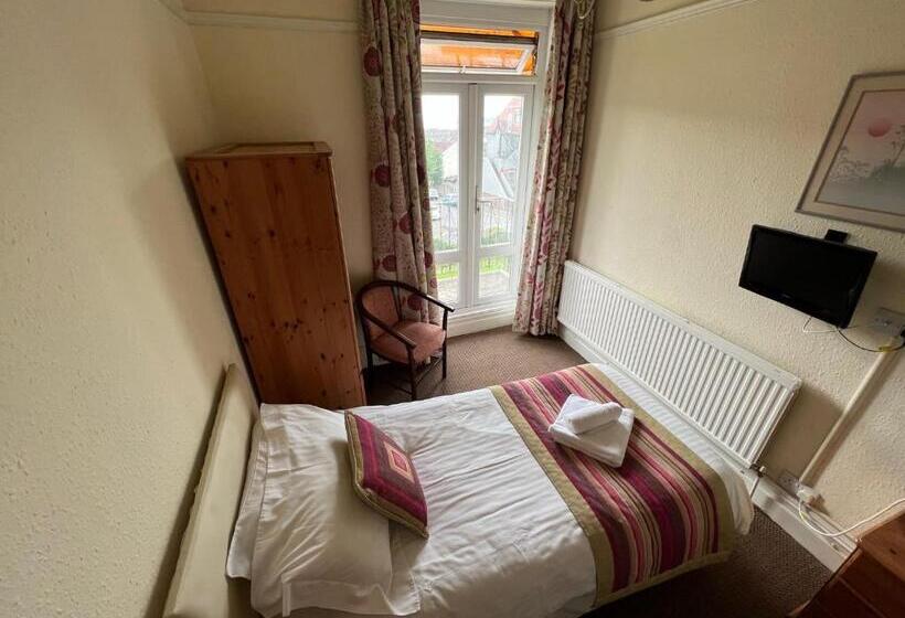 Teraslı Tek Kişilik Oda, Hurst Dene Apart