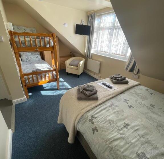 家庭间, Ivydene Guest House