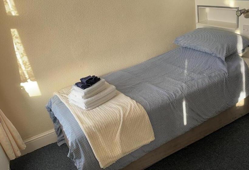 Apartament Rodzinny, Ivydene Guest House