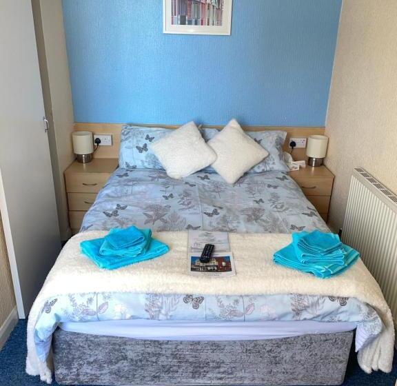 חדר אקונומי, Ivydene Guest House