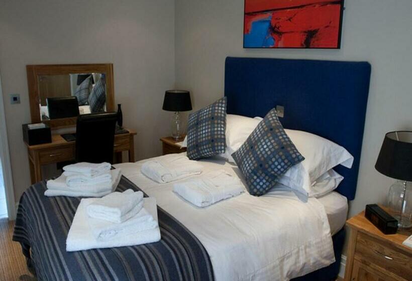 高级大房间, Langtrys