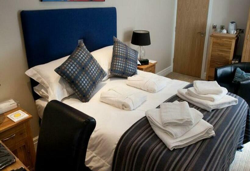 高级大房间, Langtrys