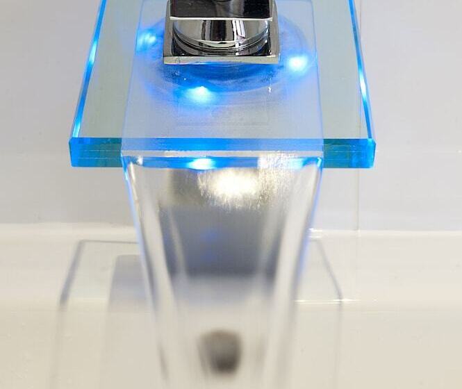 Üç Kişilik Standart Oda, Llamas Pyjamas