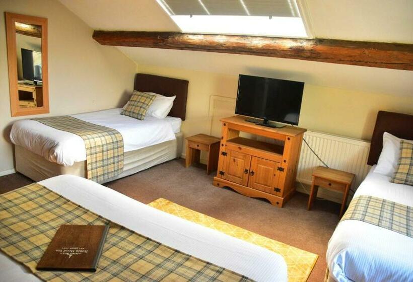 חדר משפחתי, Robin Hood Inn