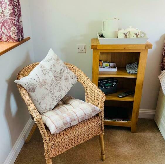 غرفة قياسية, Sayang House