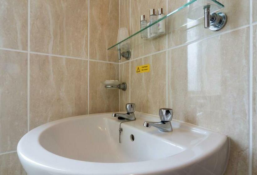 غرفة قياسية, Stoneleigh