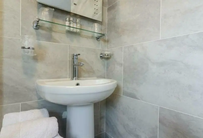 Superior-huone, Stoneleigh